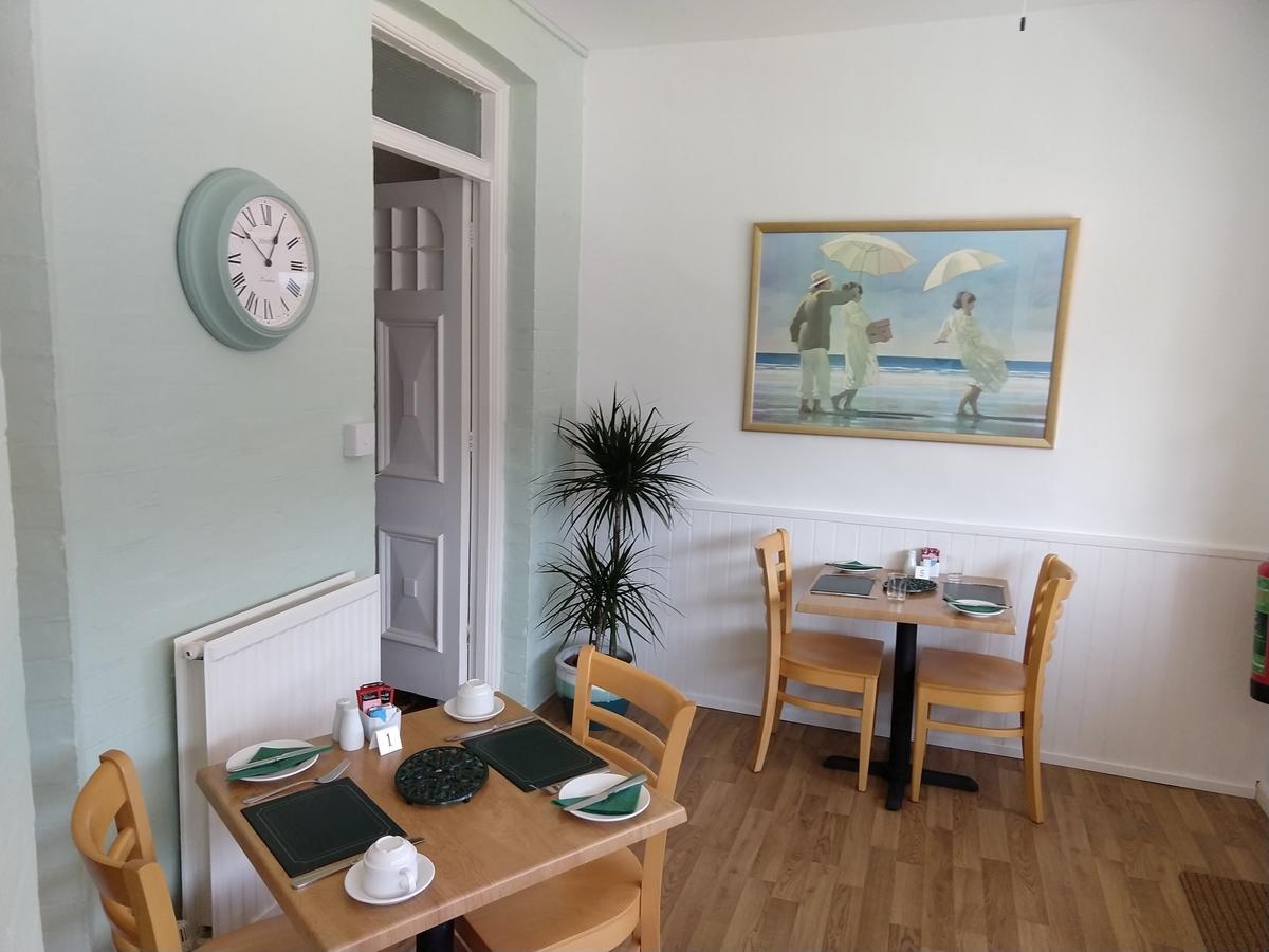 By The Sea Bed And Breakfast WTA-toernooi van WTA-toernooi van Eastbourne Buitenkant foto