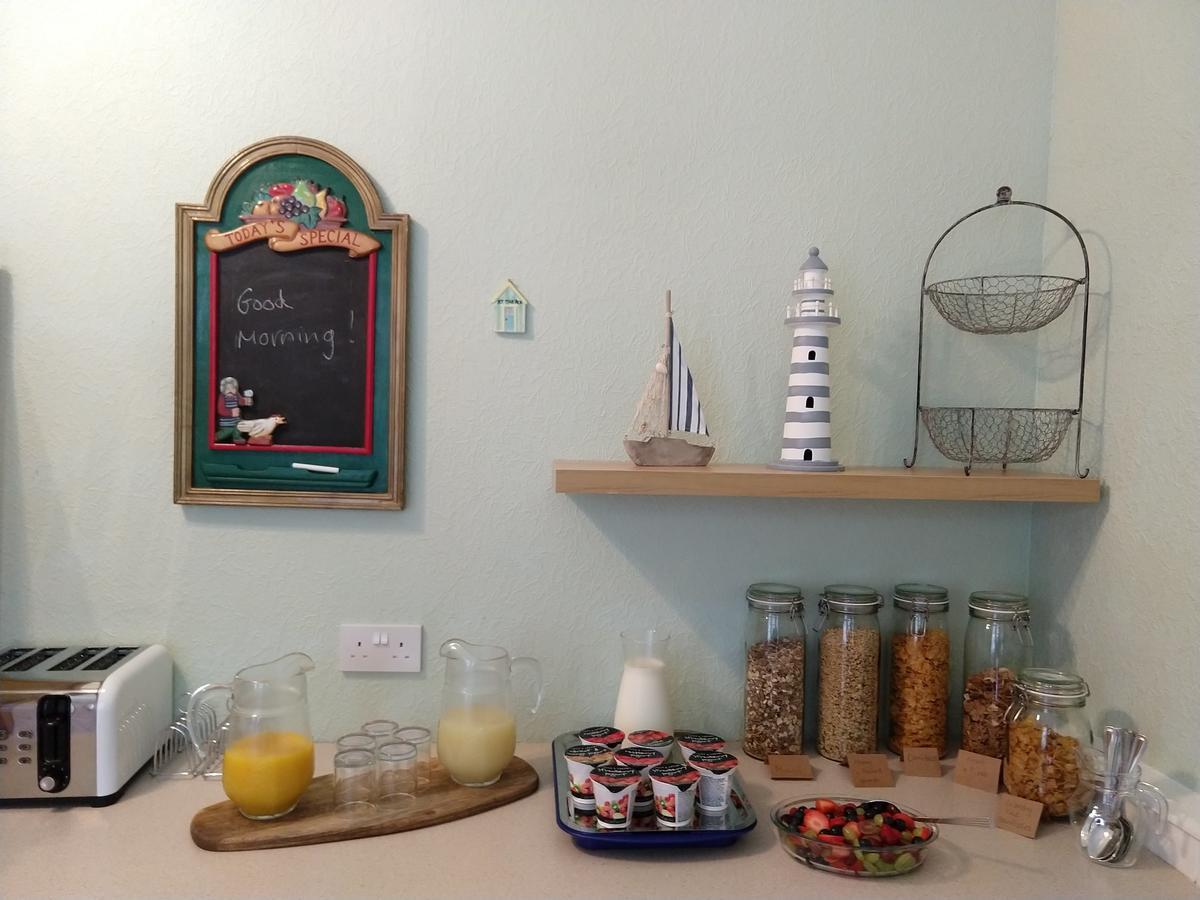By The Sea Bed And Breakfast WTA-toernooi van WTA-toernooi van Eastbourne Buitenkant foto