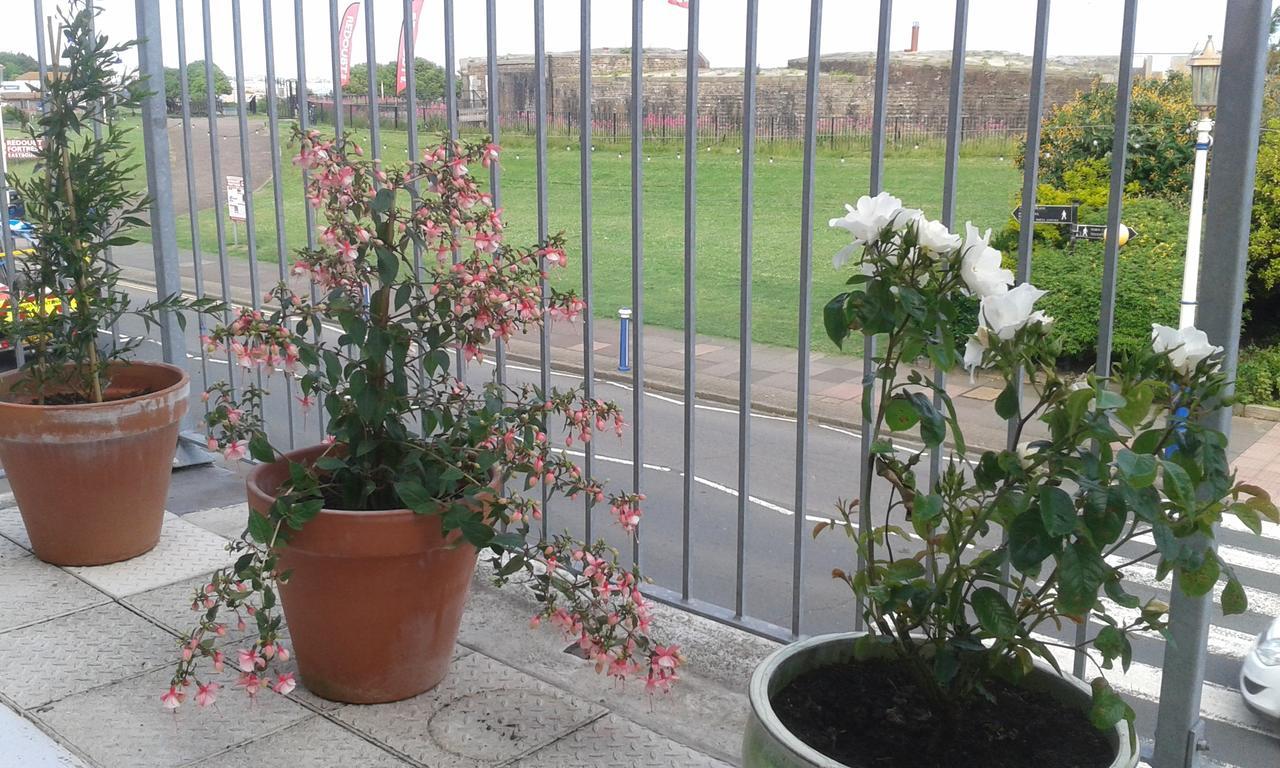 By The Sea Bed And Breakfast WTA-toernooi van WTA-toernooi van Eastbourne Buitenkant foto